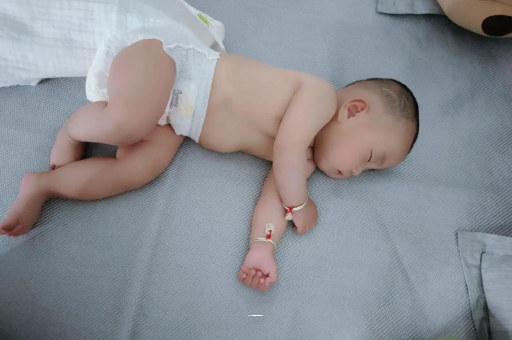 丽江怀孕多久肚子会胀气